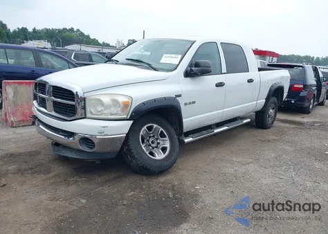 2008 Dodge Ram 1500 Sxt/Slt z USA, uszkodzony, nr VIN 3D7KS19D48G227526
